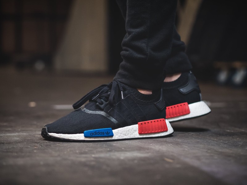 Adidas nmd r1 og black hot sale